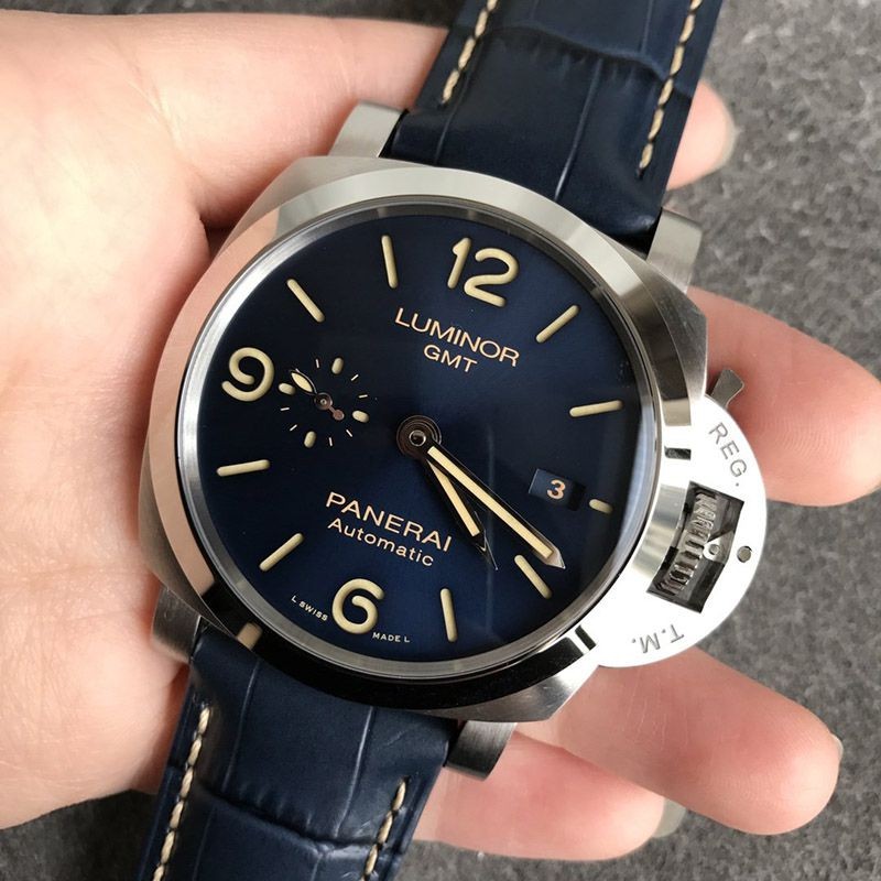 色鮮やかなブルー文字盤が人気！パネライ ルミノール GMT コピー PAM1033激安送料無料