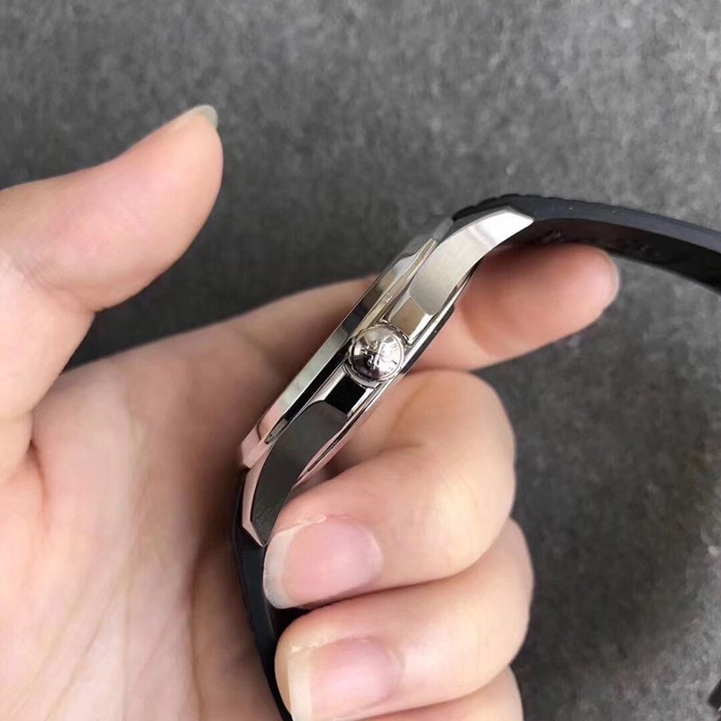 ★日本!!人気！パテックフィリップ スーパーコピー アクアノート ラージサイズ★ブラック 5167A002人気