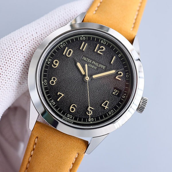 パテック フィリップ 最新スーパーコピー カラトラバ Ref.5226G通販