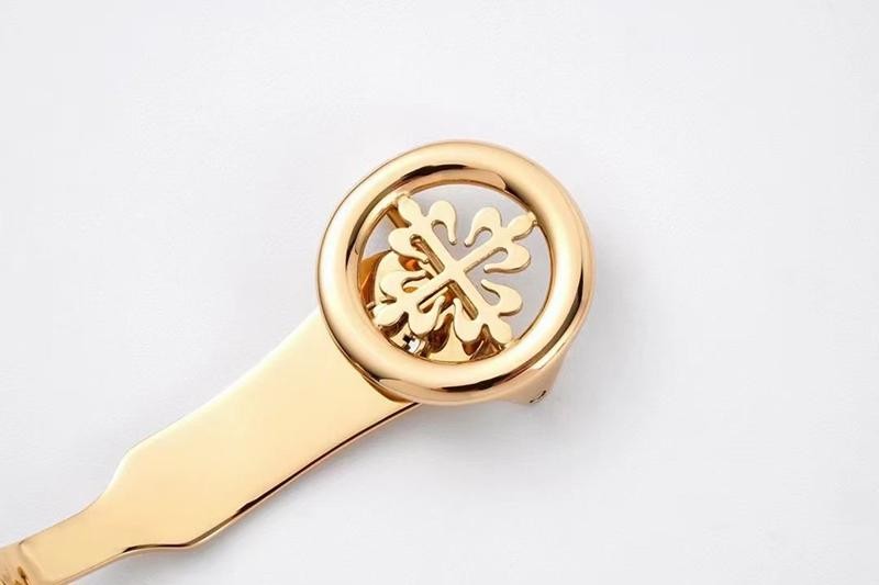 パテックフィリップ 偽物 カラトラバ 約38.0mm pao68459代引きを販売