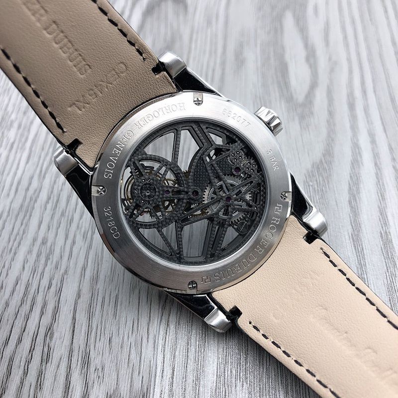 最安値挑戦ロジェデュブイ スーパーコピー エクスカリバー トゥールビヨン 45.0mm rof70822高い品質