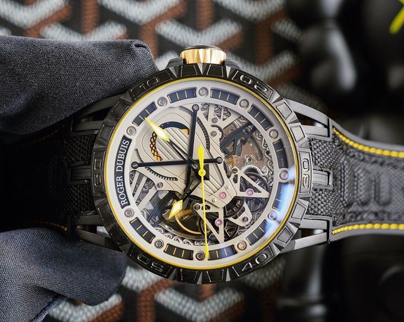 秋冬新作ロジェデュブイ コピー エクスカリバー スパイダーウラカン 自動巻き 約46MM 3色 rov55453激安送料無料