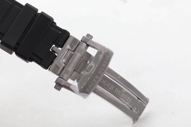 争奪戦ロジェデュブイ 偽物 エクスカリバー スパイダー チタン 45MM rov87360代引きを販売