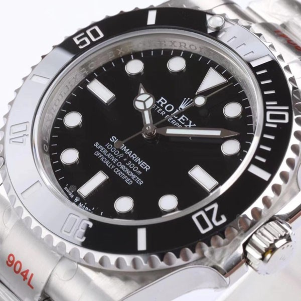 新作ロレックス サブマリーナ41mm 偽物★ステンレス メンズ 自動巻き 124060激安送料無料