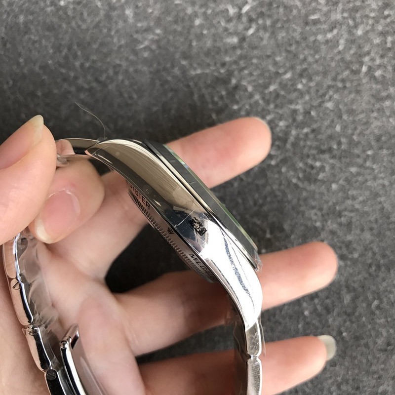 ★日本!!人気！ ロレックス スーパーコピー ミルガウス 自動巻き m116400gv-0001人気