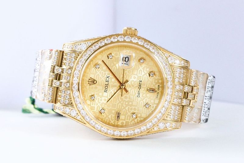 ロレックス 偽物 腕時計 デイトジャスト 41MM シャンパンダイヤモンドベゼル 18K roj46509通販