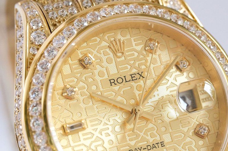 ロレックス 偽物 腕時計 デイトジャスト 41MM シャンパンダイヤモンドベゼル 18K roj46509高い品質