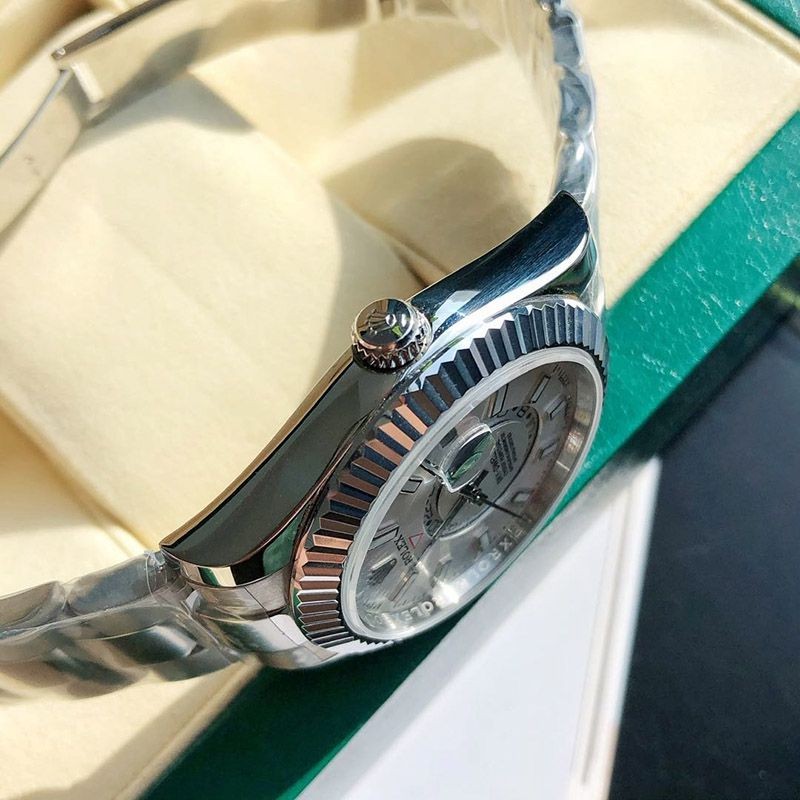 関税負担なし ロレックス スカイドゥエラー 42MM  自動巻き スーパーコピー roj93016最高級