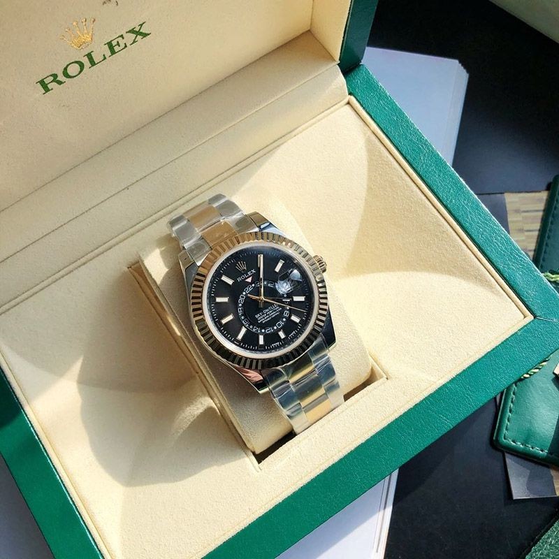 《大人気》 ロレックス  スカイドゥエラー コピー 42MM 自動巻き roo48125代引きを販売