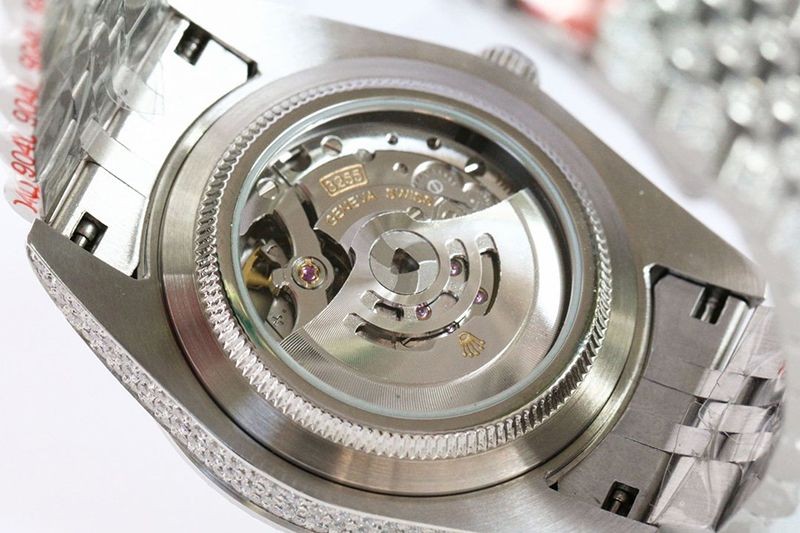 【日本未発売】ロレックス 偽物 腕時計 デイトジャスト 41MM エナメル ダイヤモンドベゼル 18K rov79679代引きを販売