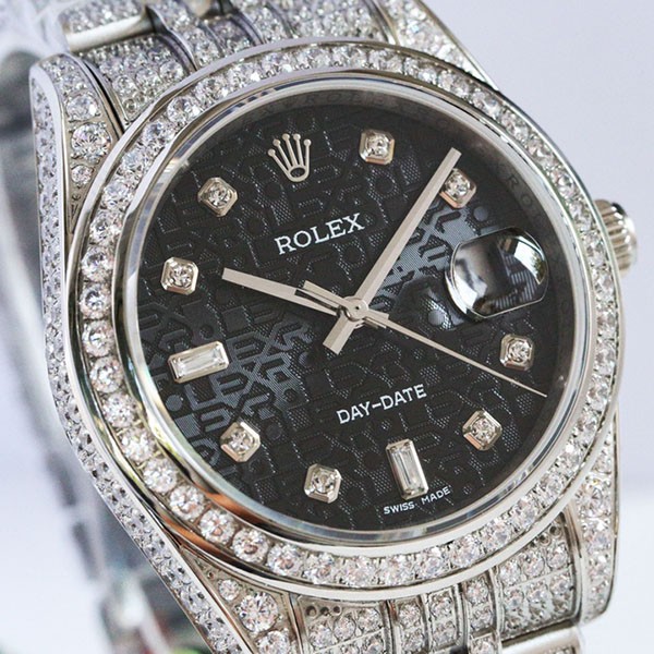 21年秋冬 ロレックス 腕時計 偽物 デイトジャスト 41MM ブラック メンズ 全面ダイヤ rox07074激安送料無料