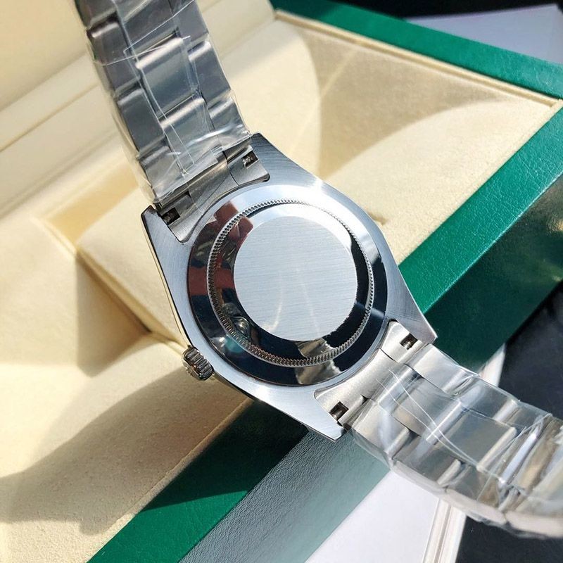 [送料無料]  ロレックス スカイドゥエラー 42MM 自動巻き 偽物 roy31044N級品