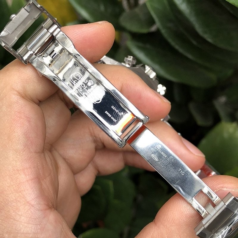 ロレックス 偽物 コスモグラフ デイトナ V2 メンズ 自動巻き roy37331代引きを販売