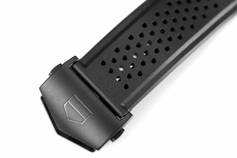 ★関税/送料込★タグホイヤー カレラ スーパーコピー 43 mm CAR201J.FT6087 TAo70228代引きを販売