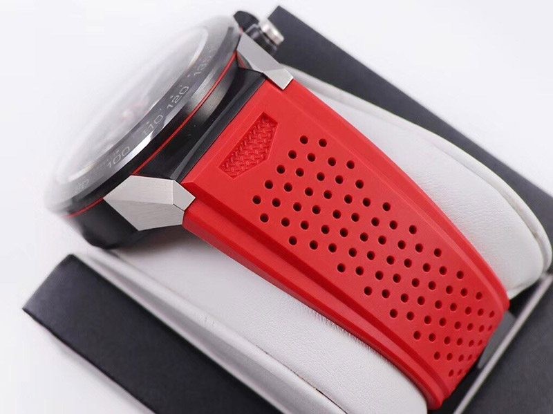 日本未入荷 タグホイヤー カレラ コピー 自動巻き スケルトン 文字盤 TAb77419最高級