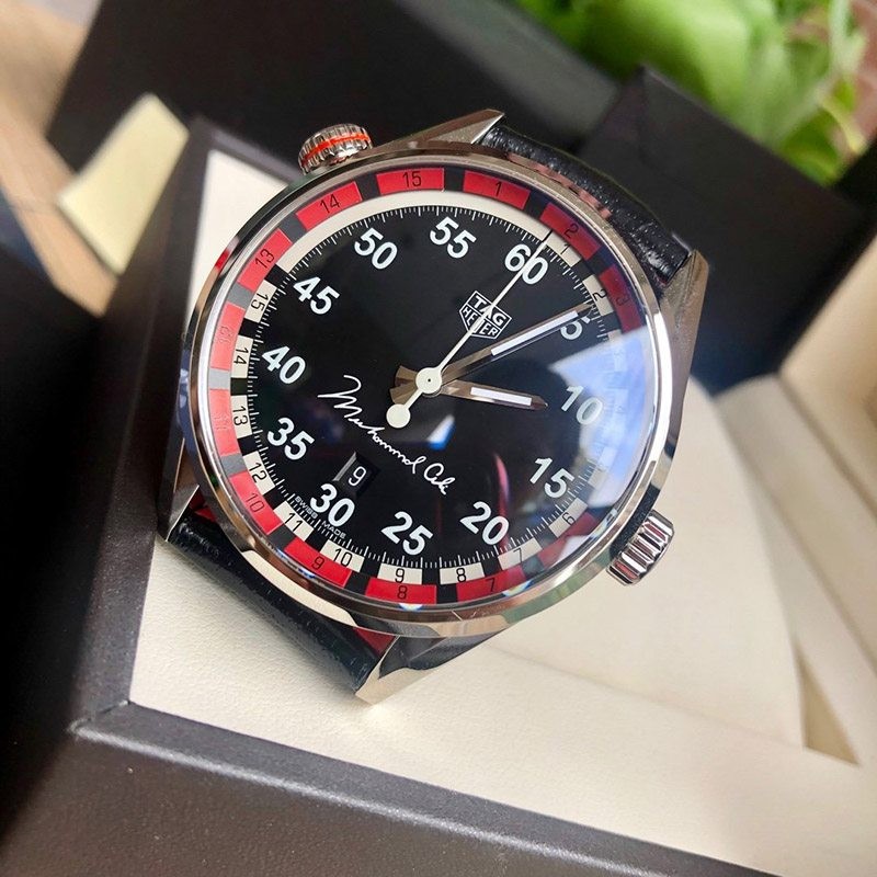 《大人気》タグホイヤー カレラ スーパーコピー 自動巻きステンレスWAR2A11.FC6337N級品