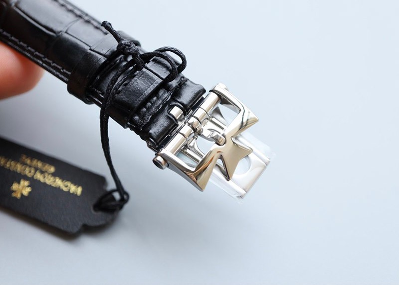 春もの新作 ヴァシュロンコンスタンタン 偽物 フィフティーシックス オートマティック vat21251品質保証