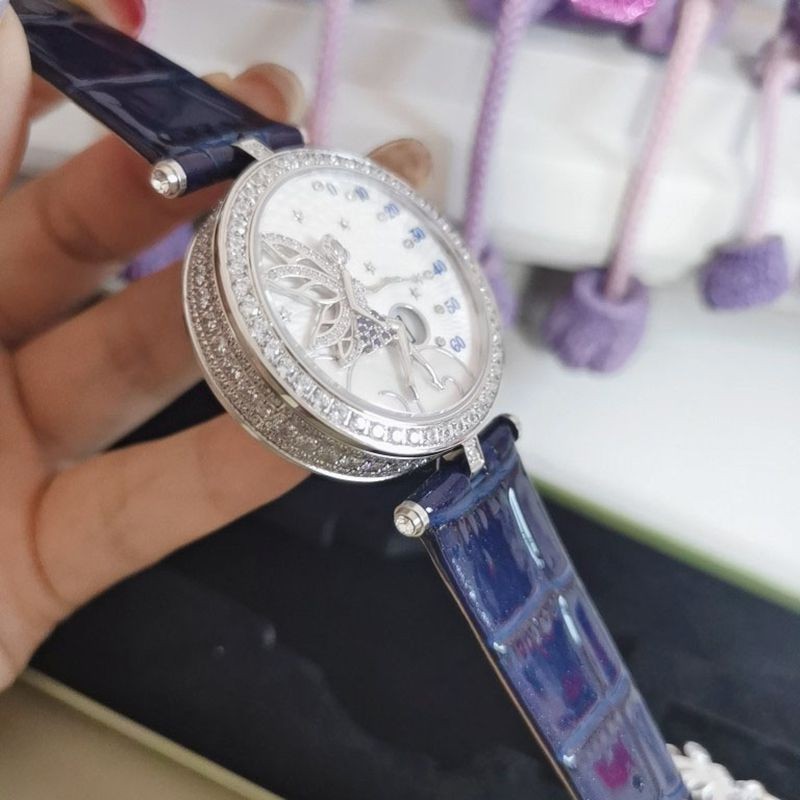 春もの新作ヴァンクリーフ＆アーペル スーパーコピー 時計 レディ アーペル ユール フィラント vas23556高い品質