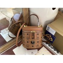 大人気のMCMコピー マネー バケット ヴィセトス シリンドリカルクロスボディバッグ 142507