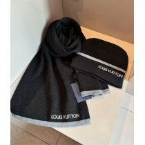 2025年新作ルイヴィトンマフラーコピー激安N級品スカーフと帽子のセットが発売 146688