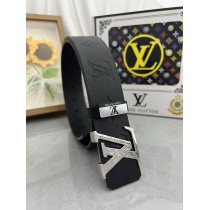 高級ブランドコピールイヴィトン最新商品偽物のレザーベルト 667767