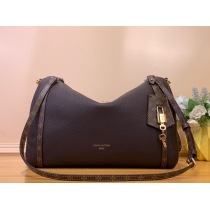 当店の新作ルイヴィトンバッグハンドバッグコピーレディース ミディアム ブラック ペブルド m26397