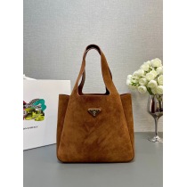 プラダトートバッグコピーの新作スエード製ラージバスケット偽物品専門店 1BG330