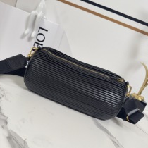 最新の海外ロエベショルダーバッグコピー3色プリーツナッパラムスキン 522128