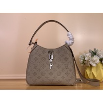 当店の人気新作スーパーコピールイ・ヴィトン モカベージュ パンチングレザーバッグ M27336