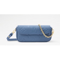 ルイヴィトン Wallet On Chain Ivy チェーン2026 年春夏の新色ショルダーバッグコピー m27755
