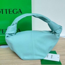 ボッテガヴェネタ コピー ダブル ノット ハンドバッグ bow67644