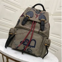 秋冬新作★バーバリー リュック 偽物★ The Rucksack ナイロンバックパック Bab46861