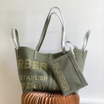秋冬新作【バーバリー トートバッグ コピー】ミディアム　チェックキャンバス ビーチ Bag94860