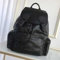 秋冬新作★バーバリー リュック 偽物★ MD RUCKSACK ナイロンバックパック Bap49743