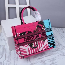 日本未入荷 ディオール ラフォース刺繍 ブックトートバッグ 偽物 ラージ def13329
