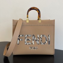 ☆超人気☆フェンディ サンシャイン コピー ミディアム エラフレザー ショッパーバッグ fek48278