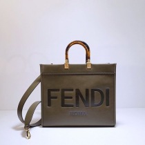 ブティック♪フェンディ サンシャイン ロゴ ショッピング トートバッグ 偽物 feq90916