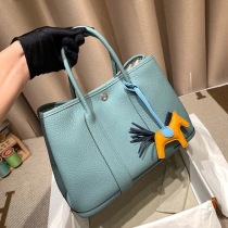 目を惹くカラー エルメス 偽物 ガーデンパーティ 36 トレンチ erd60168