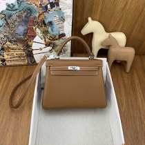 注目度抜群！エルメス ケリー 25 偽物 シルバー金具 erm56046