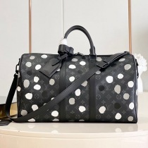ルイヴィトン × 草間彌生 偽物 LV × YK キーポルバンドリエール 45 M46400