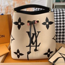 ★関税/送料込★ ルイヴィトン ショルダーバッグ コピー CRAFTY ネオノエMM 2WAY モノグラム M56889
