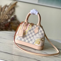人気！すぐ届く！【ルイヴィトン アルマ BB コピー】ダミエ アズール 2way バッグ N40472