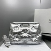メゾンマルジェラ グラムスラム コピー バッグ MM6 トートバッグ ミディアム Glam Slam Maw11642