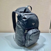 プラダ新作【ナイロンサフィアーノバックパック偽物】 2VZ135A
