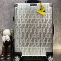 大人気!!新色フェンディ X リモワ コピー コラボ スーツケース ris44229