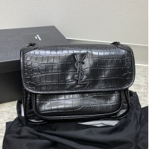 稀少サンローラン ショルダーバッグ コピー ニキ ミディアム クリンクルヴィンテージレザー 6331580EN04345