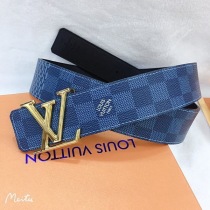 人気No1ルイヴィトン イニシャル 40MM リバーシブルベルト コピー vuo30074