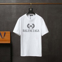 世界中で大人気♪バレンシアガ コピー クルーネック Tシャツ BB bab09448