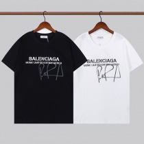 送料込バレンシアガxルポールチャールズ Tシャツ コピー alenciaga Music Limited Edition Merch 2色 bag36633