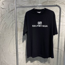 22AWバレンシアガ BB PIXEL コピー ミディアムフィット Tシャツ bai08402